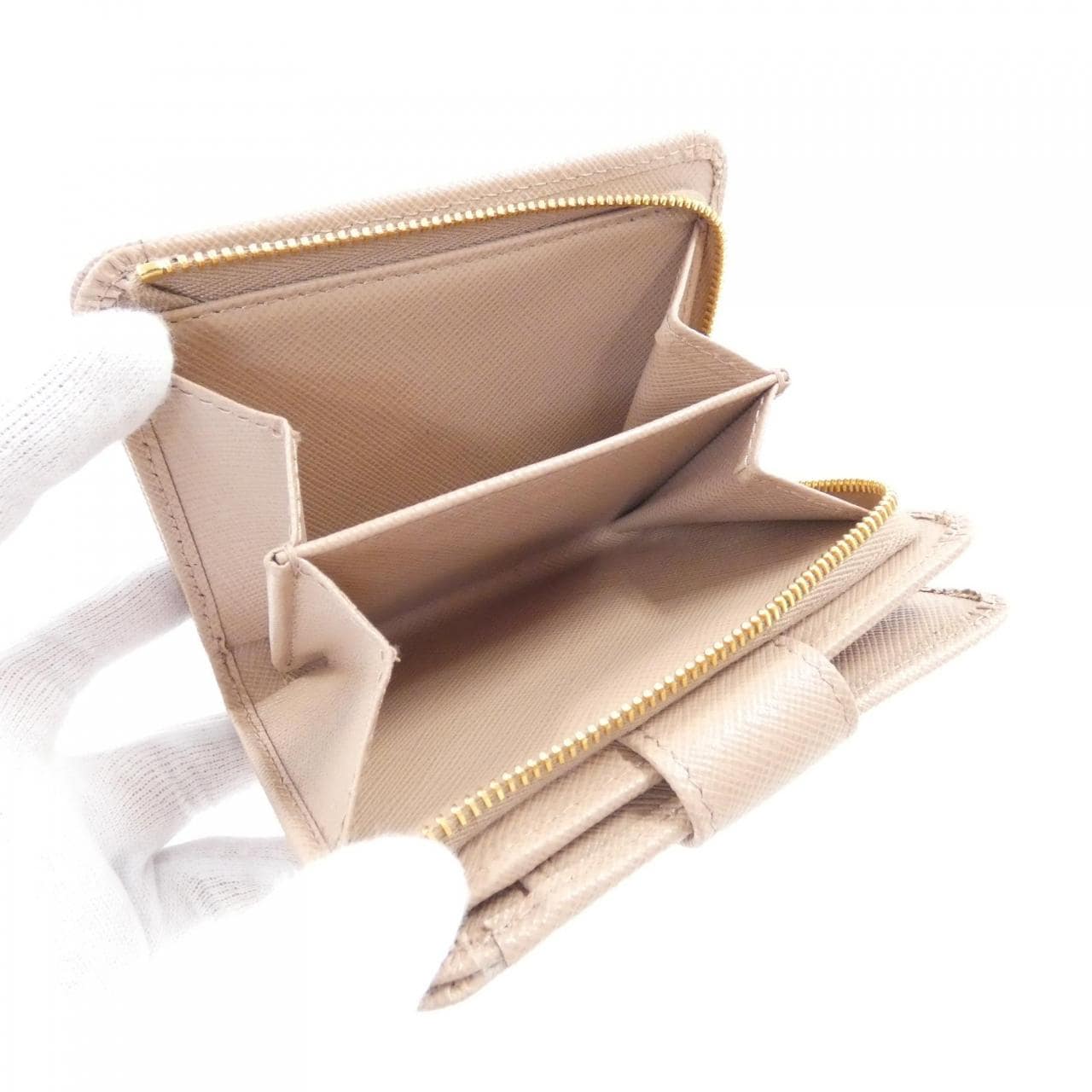 Prada Saffiano Metal Bi-fold Wallet 1ML018