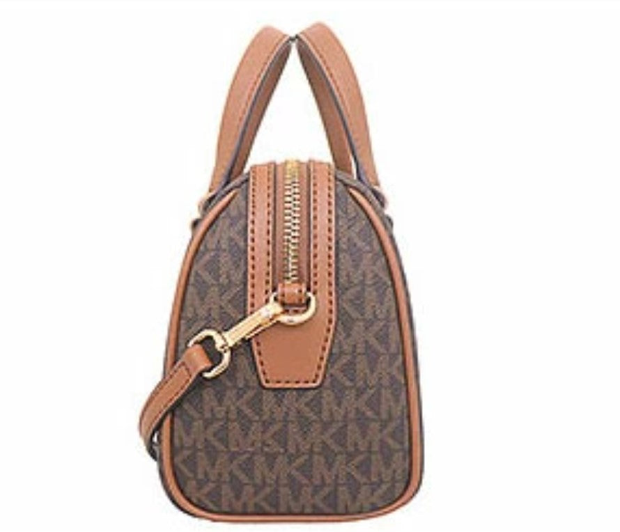 MICHAEL KORS 35S4GTFC1B Travel Signature Small Duffle Crossbody